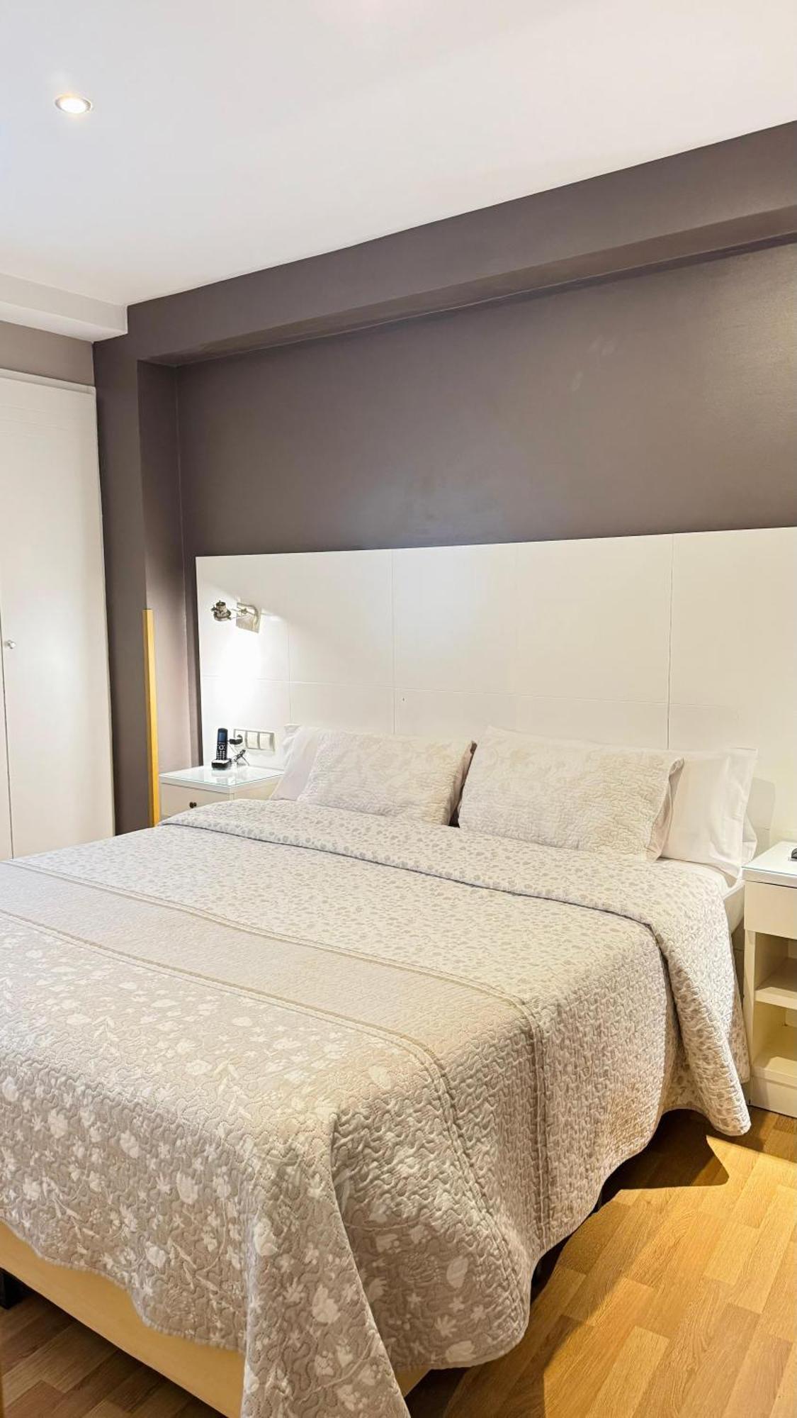 Hotel El Acebo Хака Экстерьер фото